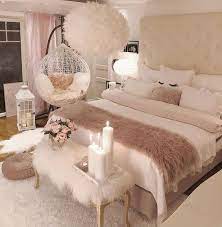 When it comes to a master bedroom, a few clever buys and a spot of paint and wallpaper can help you create the most stunning bedroom of your dreams. Pin On Small Bedroom