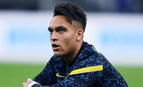 Un'asta milionaria che potrebbe far felici le casse dell'inter anche se lautaro martinez pare molto legato alla squadra nerazzurra e potrebbe anche decidere di restare, anche se in una squadra ridimensionata. Atletico Madrid A Milano Si Tenta L Assalto A Lautaro Martinez Internews24