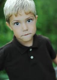Little Boy With Blonde Hair And Green Eyes Blonde Hair Green Eyes Baby Boy Clothes Funny Boys With Green Eyes