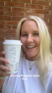 ✨𝐒𝐎𝐋𝐃 & 𝐂𝐋𝐎𝐒𝐄𝐃✨⁣ ⁣ It's a such huge honor to have a past client  refer a family member to me! ⁣ ⁣ Today I helped my past client's brother  close