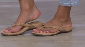 Qvc host courtney khandabi erin moseley sheila 9 17. Qvc Mary Nelson Kate Coll Blair And Sheila For Miz Mooz Shoes By Tony Dee