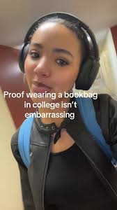 Proof Wearing a Bookbag in College Isn't Embarrassing