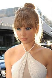 Pin By Namelessken On Taylor Taylor Swift Hair Taylor Swift Pictures Taylor Swift Style