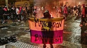 Ante esta situación de violencia claudia lópez la alcaldesa de bogotá, ciudad epicentro de las protestas. Que Esta Pasando En Colombia Protestan Contra Brutalidad Policial Gluc Mx