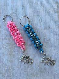 If you want to make a 2 color paracord keychain, melt the 2 pieces of paracord together. Best 12 Another Use For Pandora Style Beads Which Could Be Incorporated Into Other Projects Skillofking Com Paracord Keychain Pandora Style Beads Keychain
