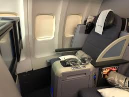 United offers no pillows in domestic first class (except on premium transcon flights) and only a thin blue blanket. Review United 757 200 Transcontinental Business Class San Francisco To Boston The Aircraft King