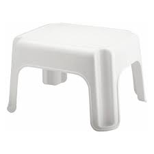 Have To Have It Rubbermaid Roughneck Step Stool 21 99 Plastic Step Stool Step Stool Stool