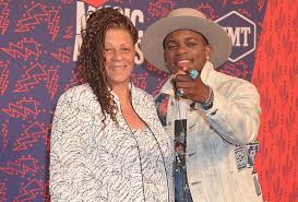 Jimmie Allen Country Singer Bio Net Worth Married Wife Nationality Age Parents Family Height Wiki Awards Career Band Facts Children Wikiodin Com