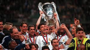 El equipo dirigido por jürgen klopp llega a los cuartos de final de la champions league tras clasificarse primero del grupo d, por delante de atalanta, ajax y midtjylland. 2000 Final Highlights Real Madrid 3 0 Valencia Uefa Champions League Uefa Com
