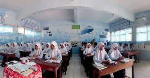 Memberikan hiasan pada ruang kelas memiliki tujuan untuk membuat suasana kelas menjadi lebih nyaman dan menyenangkan sehingga para siswa termotivasi untuk belajar. 58 Paling Keren Dekorasi Kelas Sma Ipa 2020
