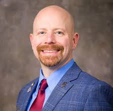 Donald Bloomer's Instagram, Twitter & Facebook