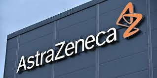 H επιτροπή εισηγείται το εμβόλιο της astrazeneca να χορηγείται μόνο σε ηλικίες άνω των 60 tui: Synexizetai O Emboliasmos Sthn Ellada Me To Embolio Astra Zeneca