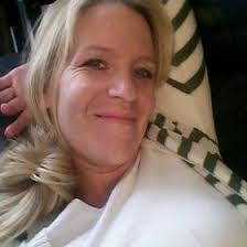 Crystal Tuttle's Instagram, Twitter & Facebook