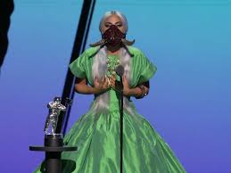 From the series gagaflix fashion, in honor to yesterday's mtv vma's here is the lady gaga fashion at the vma's 2020fashion source: Lady Gaga Gives Face Mask Advice In 2020 Vmas Tricon Acceptance Speech Sheknows