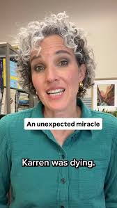 Our bodies change with age, including how we handle heat. 👉We sweat later  and less. 👉It takes a higher core temp to trigger cooling. The good news?  Knowing this helps us prepare.