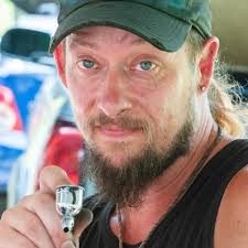 Small business owner receives thank you card