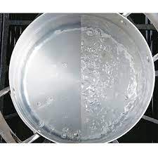 Usually when you're making a soup, you want to bring it to a boil and then let it simmer, cooking it just below the boiling point . What S The Difference Between A Simmer And A Boil Article Finecooking