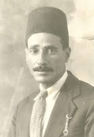 ممكن يكون هالمكان ماليشي قيمة عند حد هو مجرد مبنى قديم خذى منه الزمان زي  ماخذى من صحابه هذا ياسيدي بن سيد حوش السياسي المرحوم علي الفقيه حسن رئيس  حزب الكتلة الوطنية