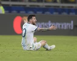 Esse é o primeiro jogo que venho assistir aqui. Atuacoes Da Argentina Messi Faz Melhor Jogo Na Copa America Mas Nao Evita Eliminacao Para O Brasil Argentina Ge