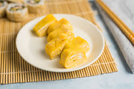 How To Make Tamagoyaki A Japanese Rolled Omelet Savoury Food Japanese Dishes Food