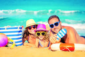 Camparea pare a fi un baubau pentru multă lume, sunt oameni care nu concep ideea de a dormi în natură fără un minim de. Idei De VacanÅ£Äƒ DestinaÅ£ii Perfecte Pentru Un Concediu In Familie