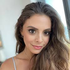 Michaela Gordon 🇺🇸✡️🇺🇦 (@mghomechicago) • Instagram photos and videos