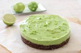 Raw Cake Cremeux Avocat Citron Vert The Sunny Foodie Recette Gateau Cru Recettes Sucrees Dessert Avocat