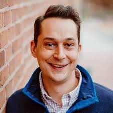 Aaron Bloom (@ElectrifyBloom)