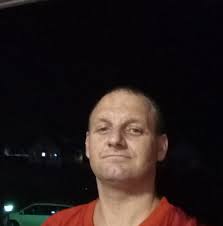 What job opportunities are available in Iowa for someone with a difficult  employment history?