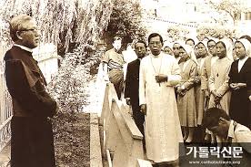 날 좀 내버려 둬, 난 그냥 반려를 찾으러 온 거라고! ê°€í†¨ë¦­ì‹ ë¬¸