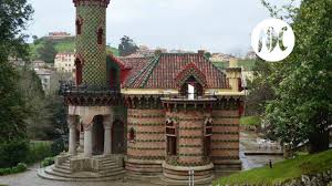 Ver más ideas sobre la coma, gaudi, comillas cantabria. El Capricho De Gaudi 720 Metros Cuadrados Es Poco Para Vivir