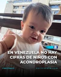 Luna Alicia Isabel es una niña agraciada, muy despierta, risueña, nada  esquiva, diríamos, muy "pilas" como llegan las nuevas generaciones hoy al  mundo. Tiene lo mejor que en un hogar, nunca debe