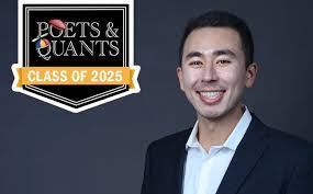 Vanessa Kellogg's Instagram, Twitter & Facebook