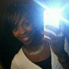 Deanna Wright (@DeannaElaineW)