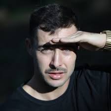 Listen to Avrosse & Louie Cut