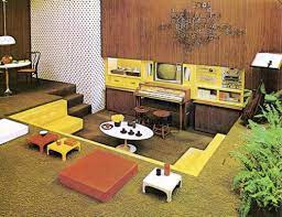 Often the living room was spread out reign of the ranch from the outside, most 70s homes were pretty uninventive. That 70s Home Sunken Living Room Retro Home Decor 70s Decor