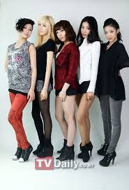 The members are minyoung, yujeong, eunji, yuna, hayun. Name Brave Girls Debut 2011 Members Eunyoung Seoah Yejin Yoojin Hyeran Brave Girl South Korean Girls Korean Girl Groups