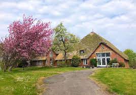 1 seite ich hoffe, es gefällt euch. Schreibblatt Mit Haus Schreiblinien Mit Haus Welche Buchstaben Bleiben Im Erdgeschoss Welche Durfen Auf Den Speicher Und Welche In Den Keller Homeschool Math Math Equations Suche Nach Wortern Mit Haus