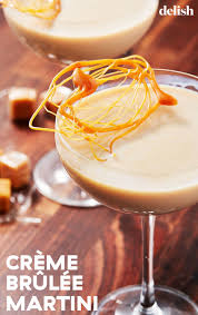 Creme Brulee Martini Has A Genius Caramel Hack Recipe Martini Recipes Recipes Food
