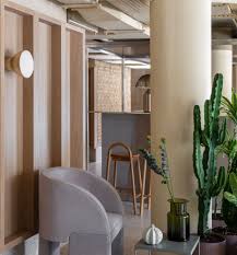 What You Need To Know Before Becoming An Interior Designer Arch2o Com Ever wanted to start a career as an interior designer or stylist?