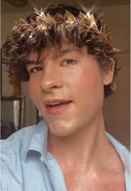 Outdoor Photoshoot Tips for Gay Models This Spring