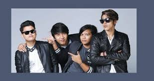 Info lanjut drama sayangku kapten mukhriz baca disini. Lirik Lagu Kali Ini Cherpen Band Ost Sayangku Kapten Mukhriz Azhan Co