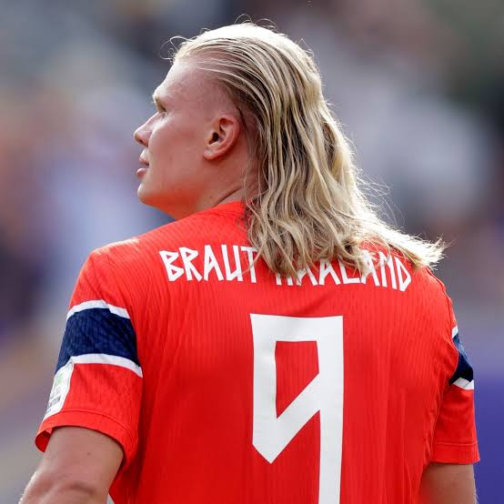 Erling Braut Haaland: Why Norway star has different name on shirt vs  England - The Mirror