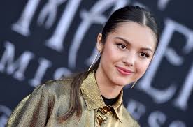 Actress and singer olivia rodrigo has received worldwide recognition for her talent; Olivia Rodrigo Heard Drivers License On The Radio For The First Time Billboard