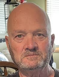 Rose Edmonds's Instagram, Twitter & Facebook