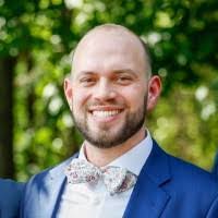 Naomi Berman's Instagram, Twitter & Facebook