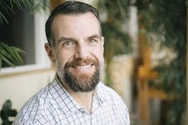 Anna Royer's Instagram, Twitter & Facebook