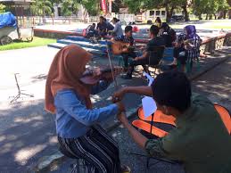 Mewarnai gambar taman bermain anak tk : Gerakan Seni Di Sumbawa Iisbud Sarea Buka Taman Belajar Seni Tiap Akhir Pekan Jayantara News