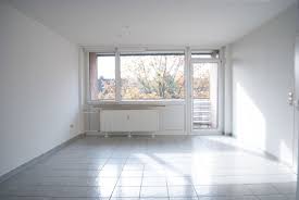 Jetzt wohnung mieten mit 2 bis 2,5 zimmer! 2 Zimmer Wohnung Zu Vermieten Grillparzer Weg 11 41469 Neuss Norf Neuss Mapio Net