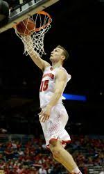 He has short brown hair and brown eyes, is 5ft 6ins (1.67m) tall, and weighs around 136lbs (62kgs). 28 Sam Dekker Ideas Wisconsin Badgers Sam Badgers Basketball